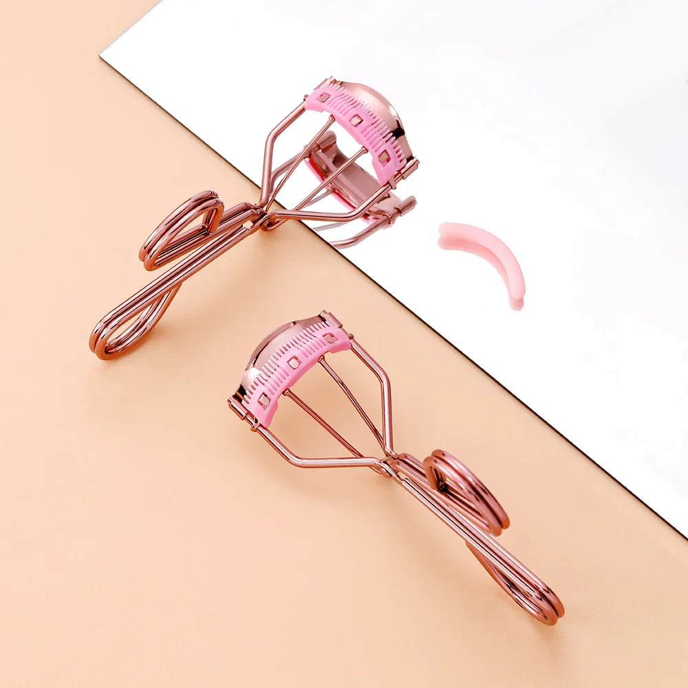 OTO COSMETICS NEW EYELASH CURLER - ( Upto 90% Off )