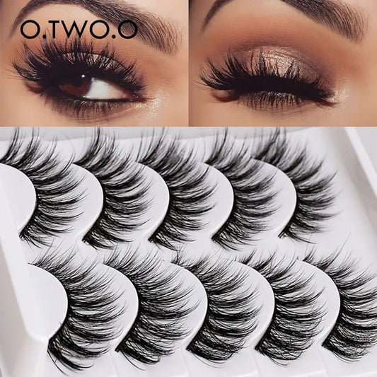 OTO COSMETICS 3D MINK EYELASHES - ( Upto 90% Off )