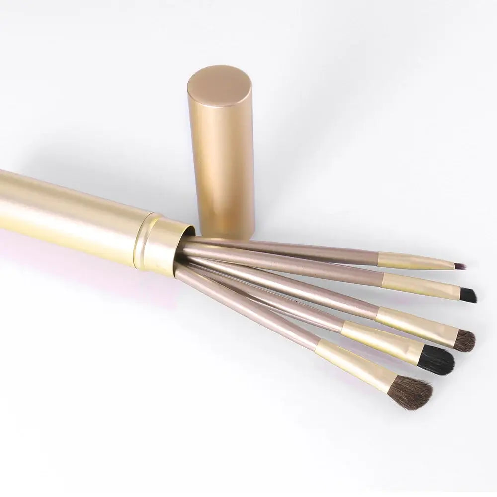 OTO COSMETICS 5 PC Brush Set  - ( Upto 90% Off )